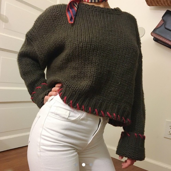 Oversized crew neck knit brown sweater - Picture 2 of 3